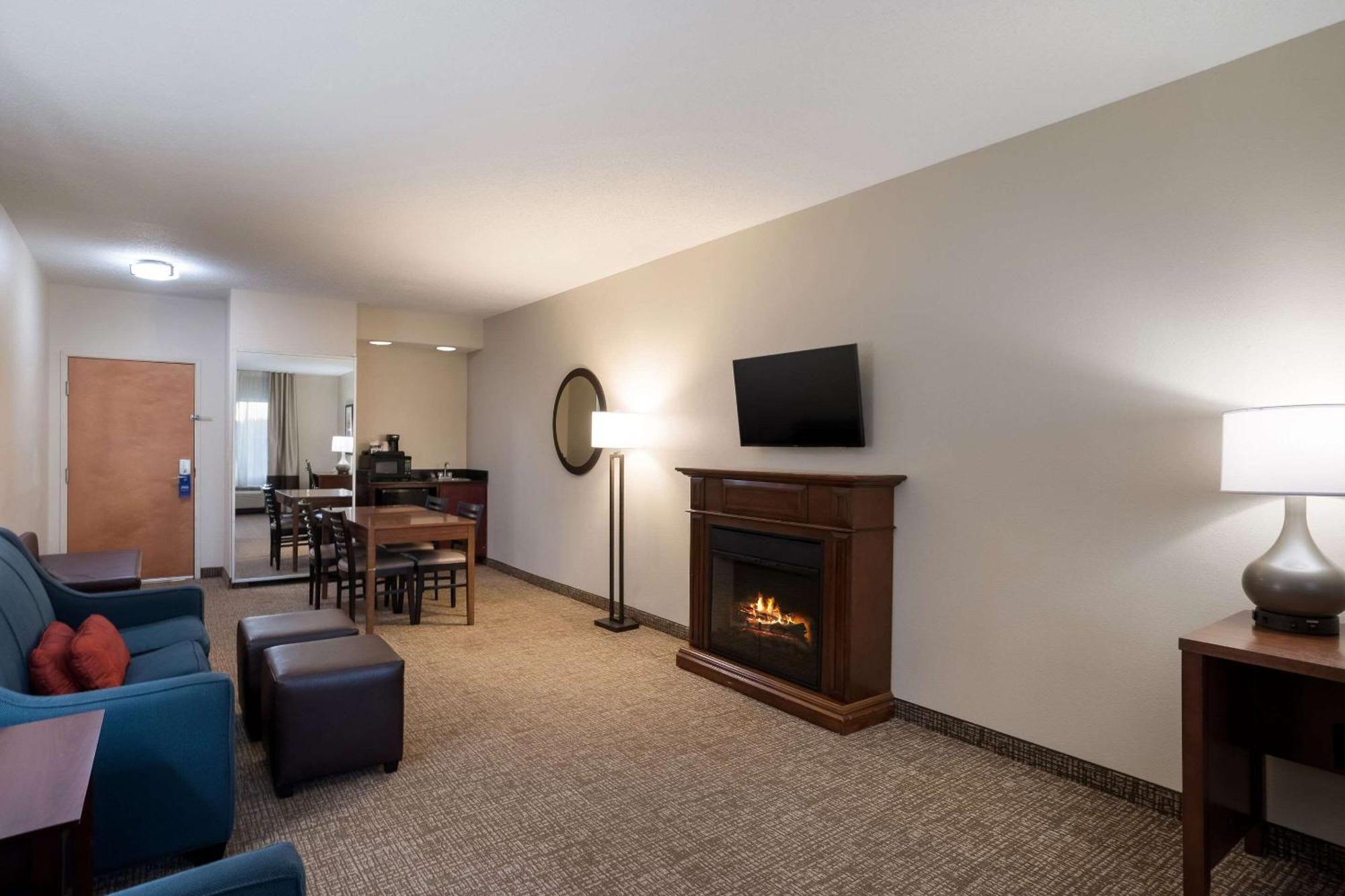 Comfort Suites Suffolk - Chesapeake Extérieur photo